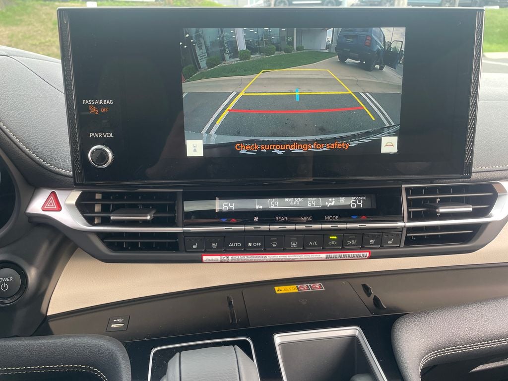 2026 Toyota Sienna Limited 7 Passenger