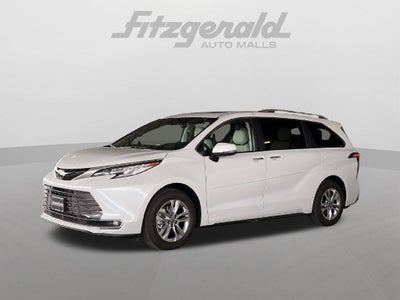 2026 Toyota Sienna Limited 7 Passenger