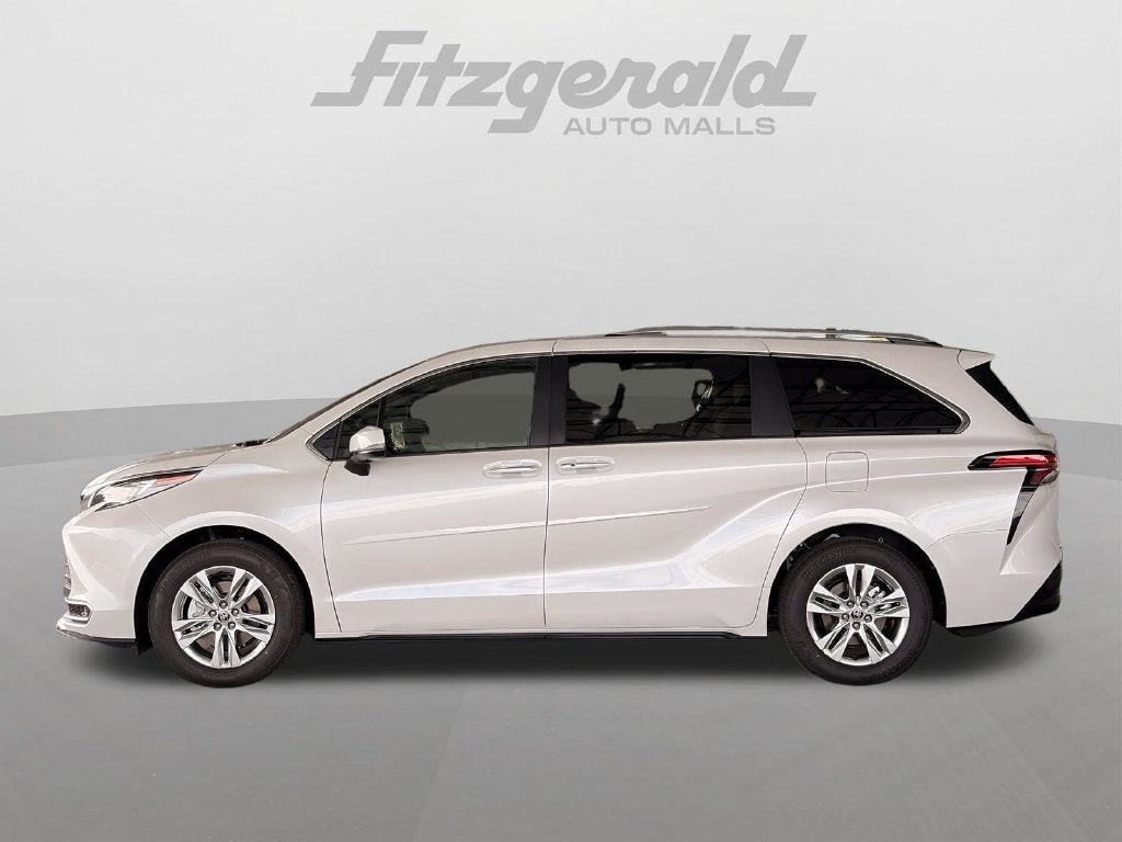 2026 Toyota Sienna Limited 7 Passenger