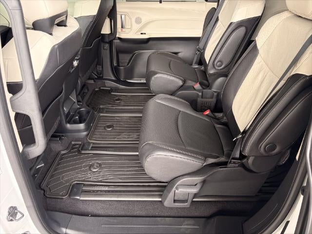 2026 Toyota Sienna Limited 7 Passenger