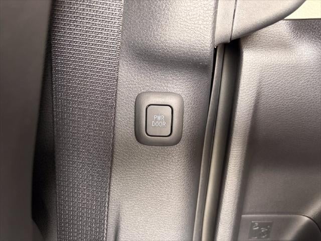 2026 Toyota Sienna Limited 7 Passenger