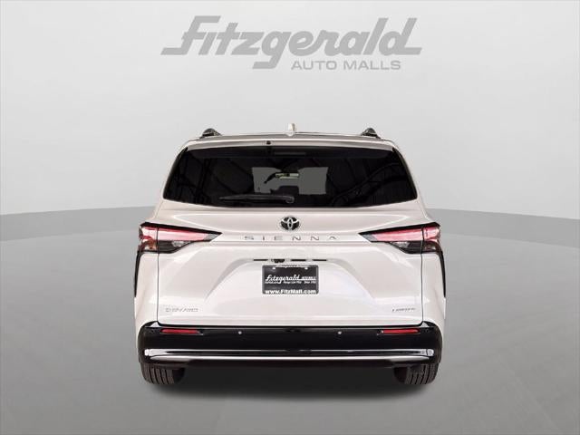 2026 Toyota Sienna Limited 7 Passenger
