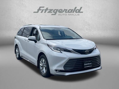 2026 Toyota Sienna Limited