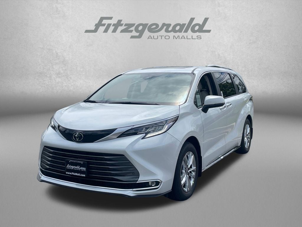 2026 Toyota Sienna Limited