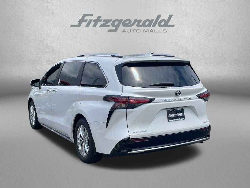 2026 Toyota Sienna Limited