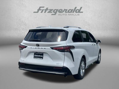 2026 Toyota Sienna Limited