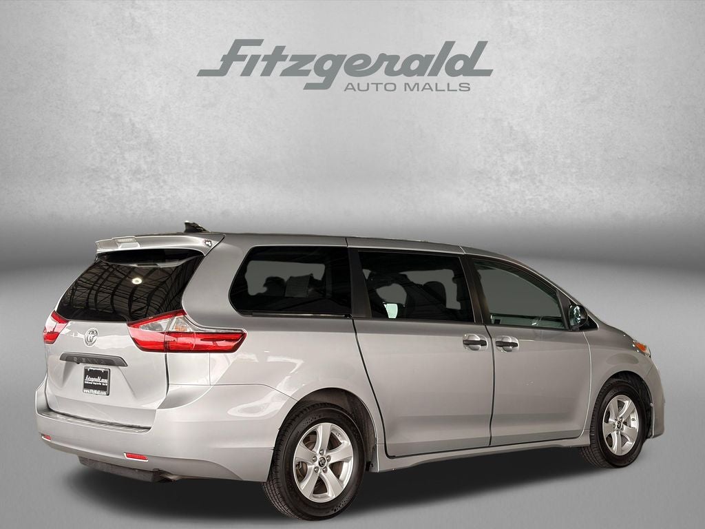 2020 Toyota Sienna L 7 Passenger