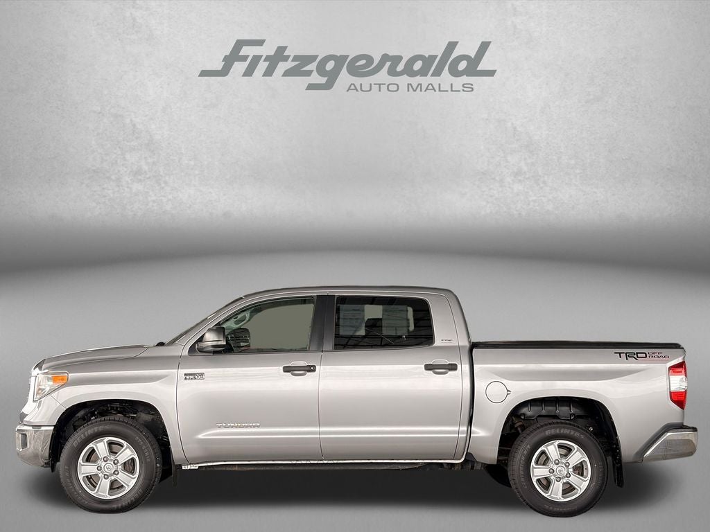 2015 Toyota TUNDRA 4X4 SR5 CrewMax