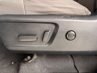 2015 Toyota TUNDRA 4X4 SR5 CrewMax