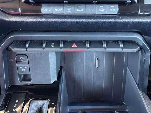 2023 Toyota TUNDRA 4X4 SR