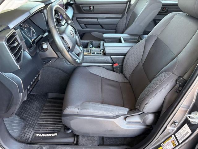 2023 Toyota TUNDRA 4X4 SR