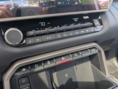 2026 Toyota Tundra i-FORCE MAX Platinum i-FORCE MAX