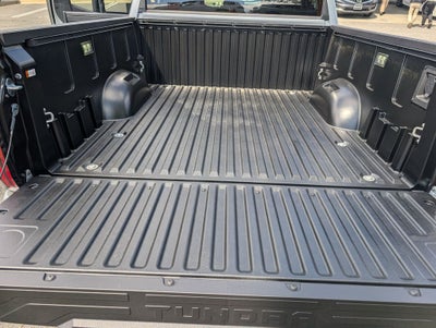 2026 Toyota Tundra i-FORCE MAX Platinum i-FORCE MAX