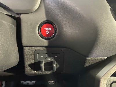 2026 Toyota Tundra i-FORCE MAX Platinum i-FORCE MAX