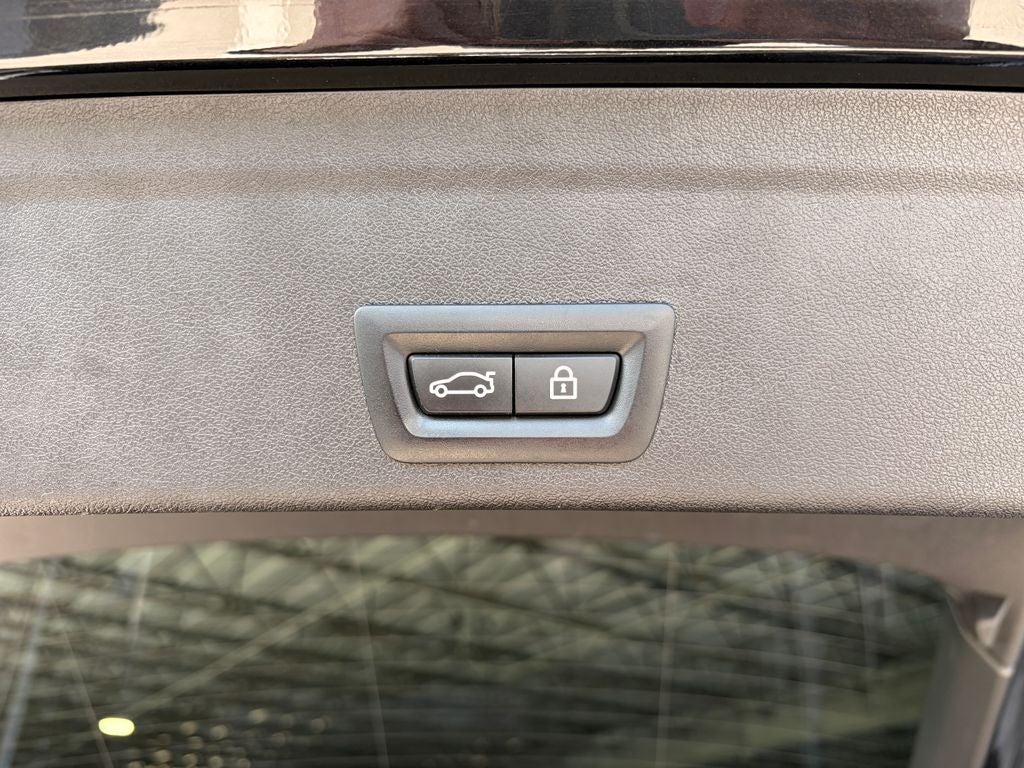2021 BMW X6 xDrive40i