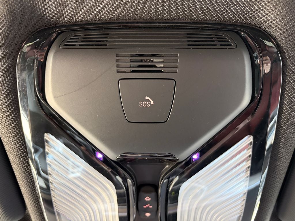 2021 BMW X6 xDrive40i