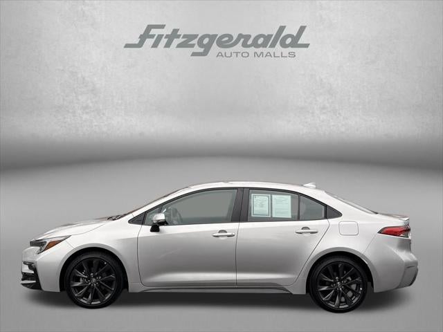 2025 Toyota COROLLA SE