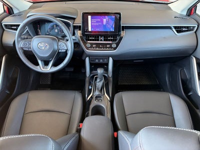 2024 Toyota Corolla Cross XLE