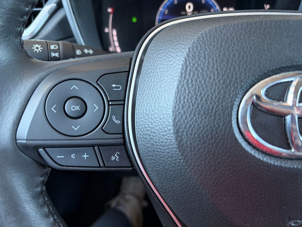 2024 Toyota Corolla Cross XLE
