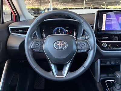 2024 Toyota Corolla Cross XLE