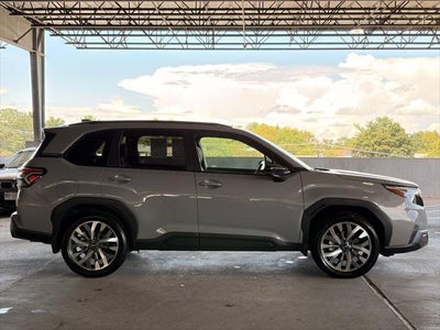 2025 Subaru Forester Touring