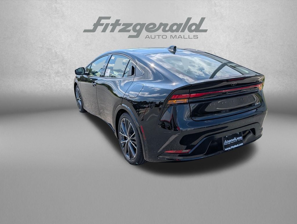 2027 Toyota Prius XLE