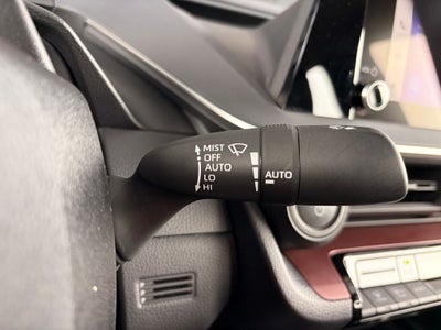 2024 Toyota Prius Prime SE