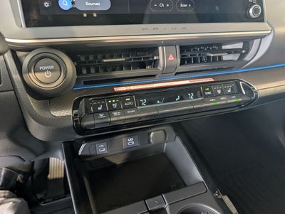2027 Toyota Prius Limited AWD