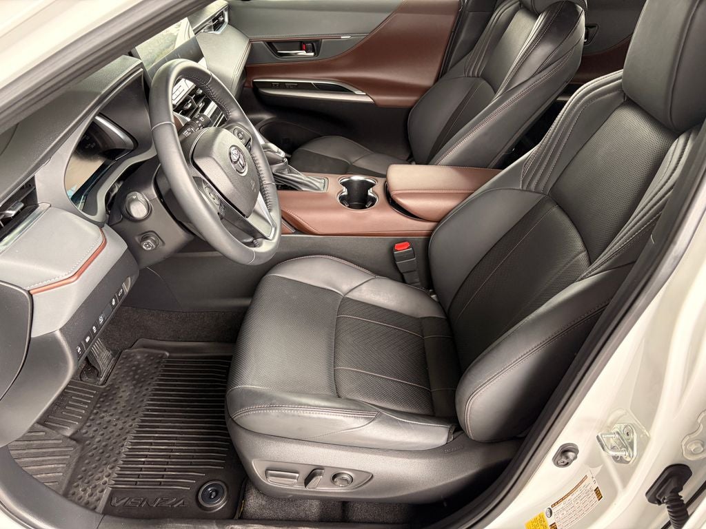 2023 Toyota Venza Limited