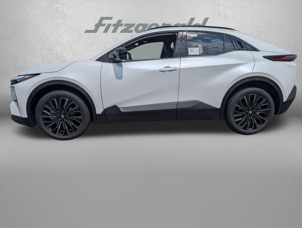2026 Toyota C-HR XSE