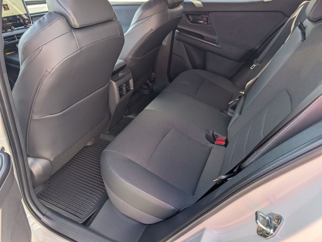 2026 Toyota C-HR SE