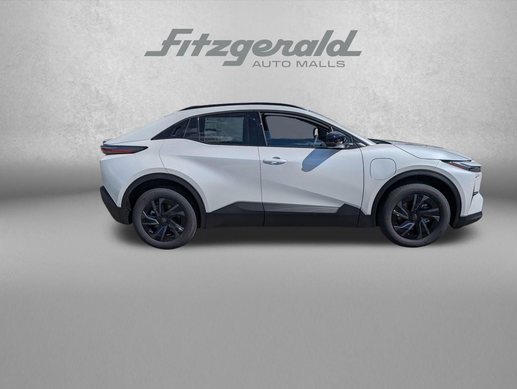 2026 Toyota C-HR SE