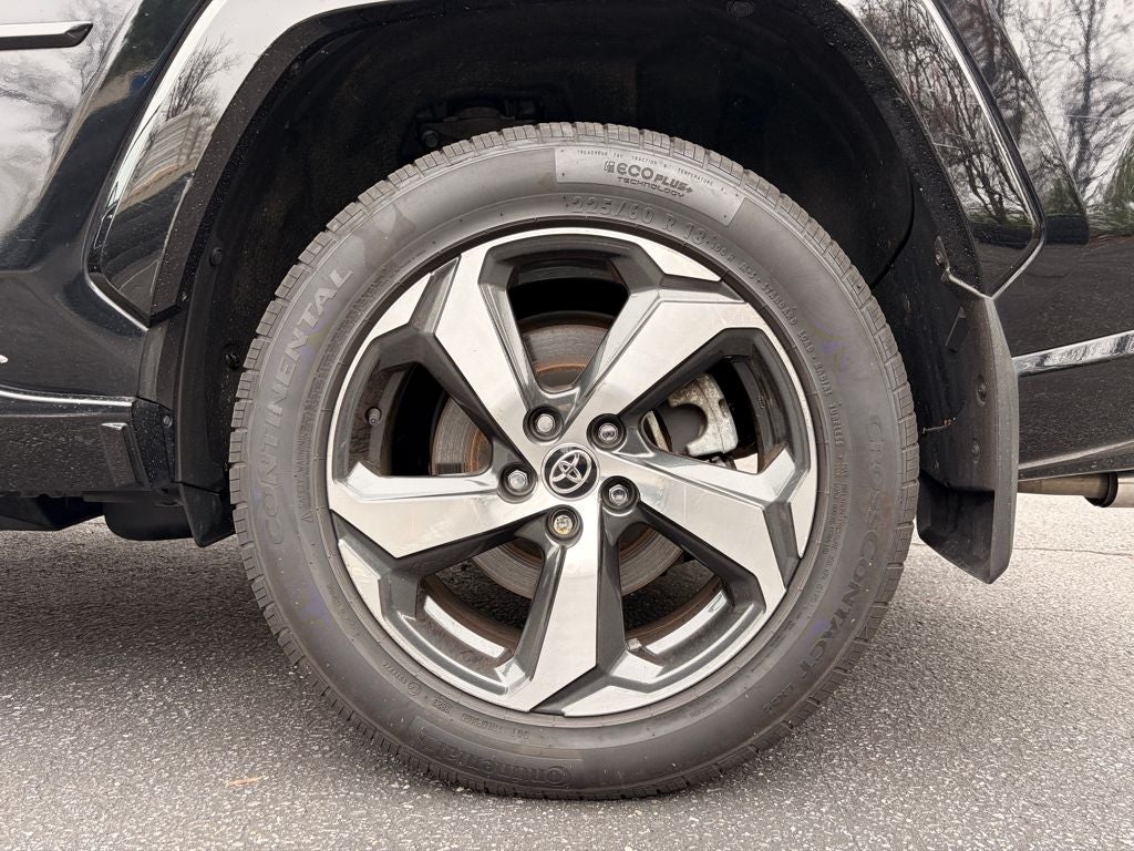 2022 Toyota RAV4 PRIME SE