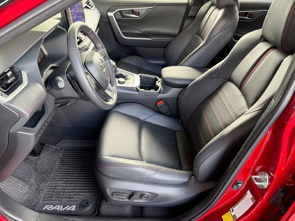 2025 Toyota RAV4 Plug-in Hybrid XSE