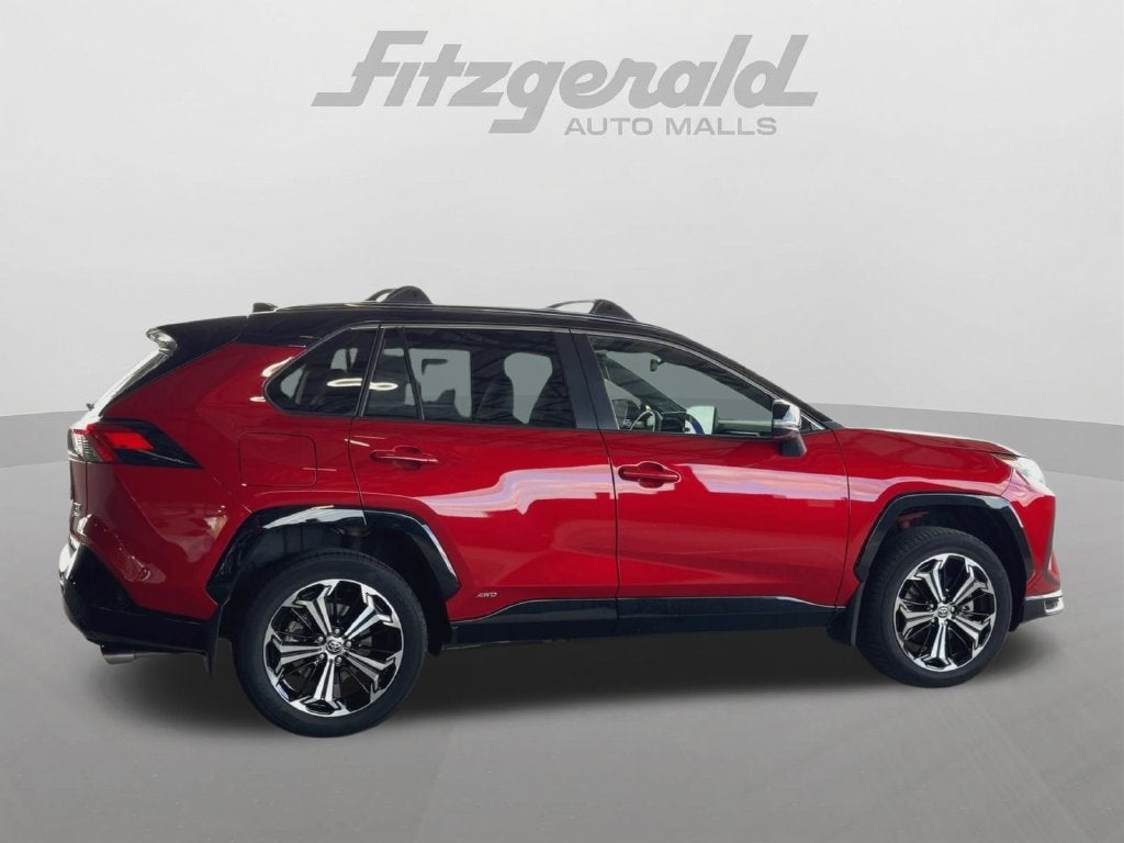 2025 Toyota RAV4 Plug-in Hybrid XSE