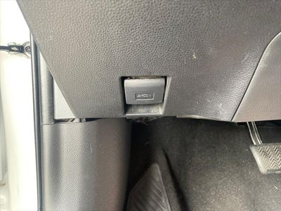 2024 Toyota Corolla Hatchback SE