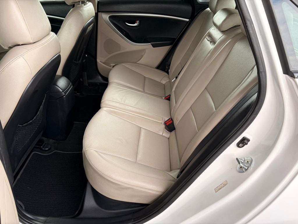 2013 Hyundai Elantra Base