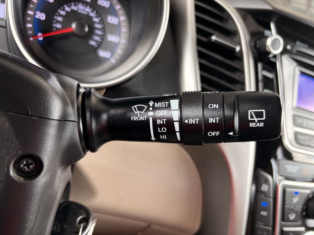 2013 Hyundai Elantra Base