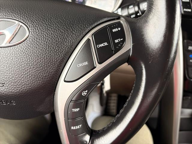 2013 Hyundai Elantra Base
