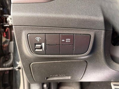 2016 Hyundai Veloster Turbo