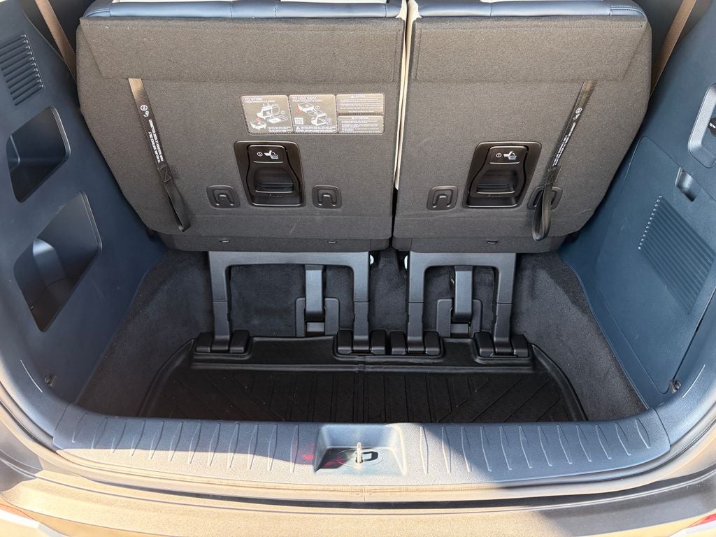 2025 Kia Carnival EX