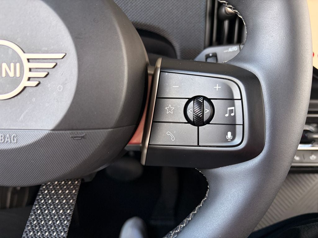 2025 MINI Hardtop Oxford Edition