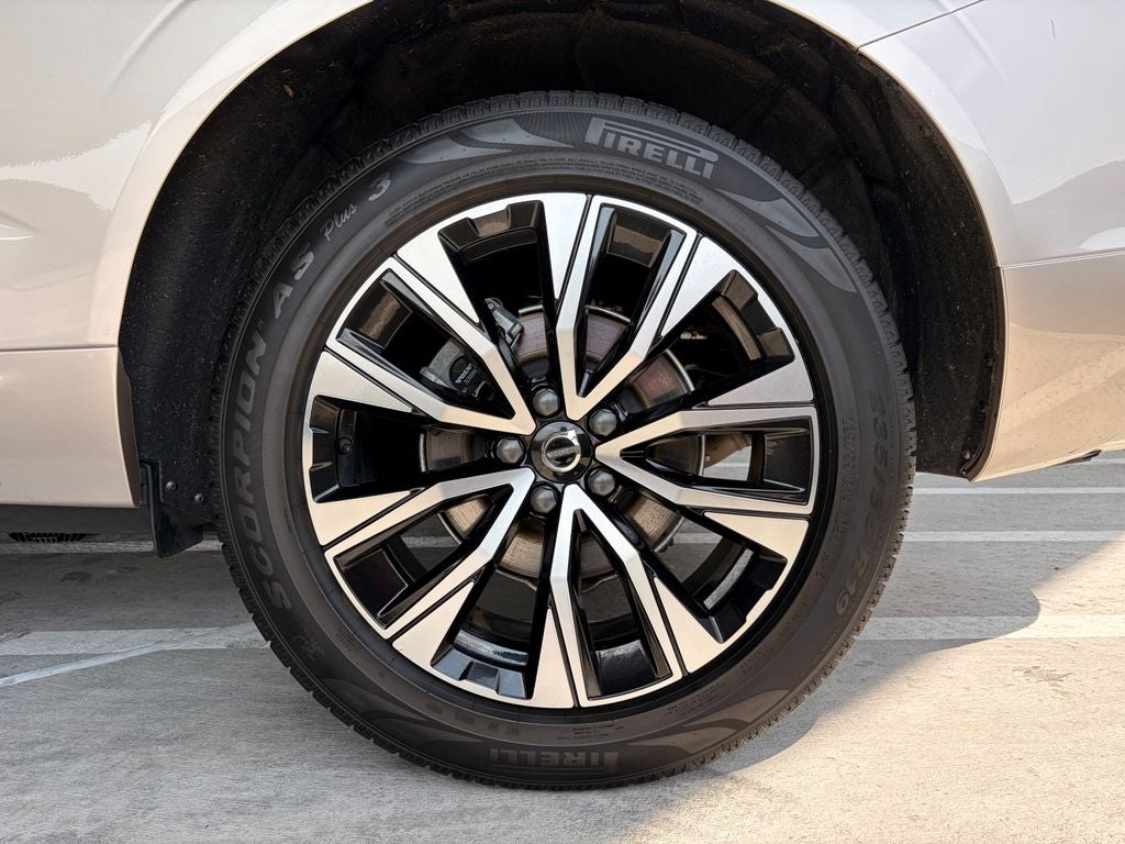 2023 Volvo XC60 B5 Core