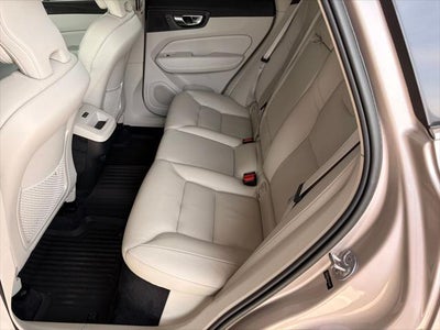 2023 Volvo XC60 B5 Core