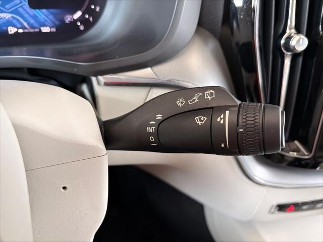2023 Volvo XC60 B5 Core