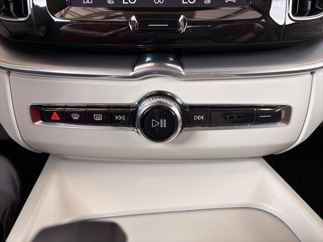 2023 Volvo XC60 B5 Core
