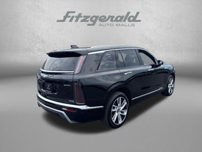 2026 Cadillac VISTIQ Luxury