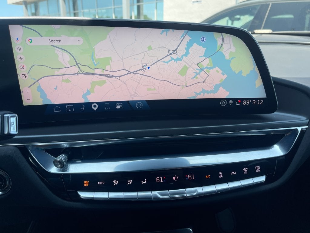 2024 Cadillac LYRIQ Tech