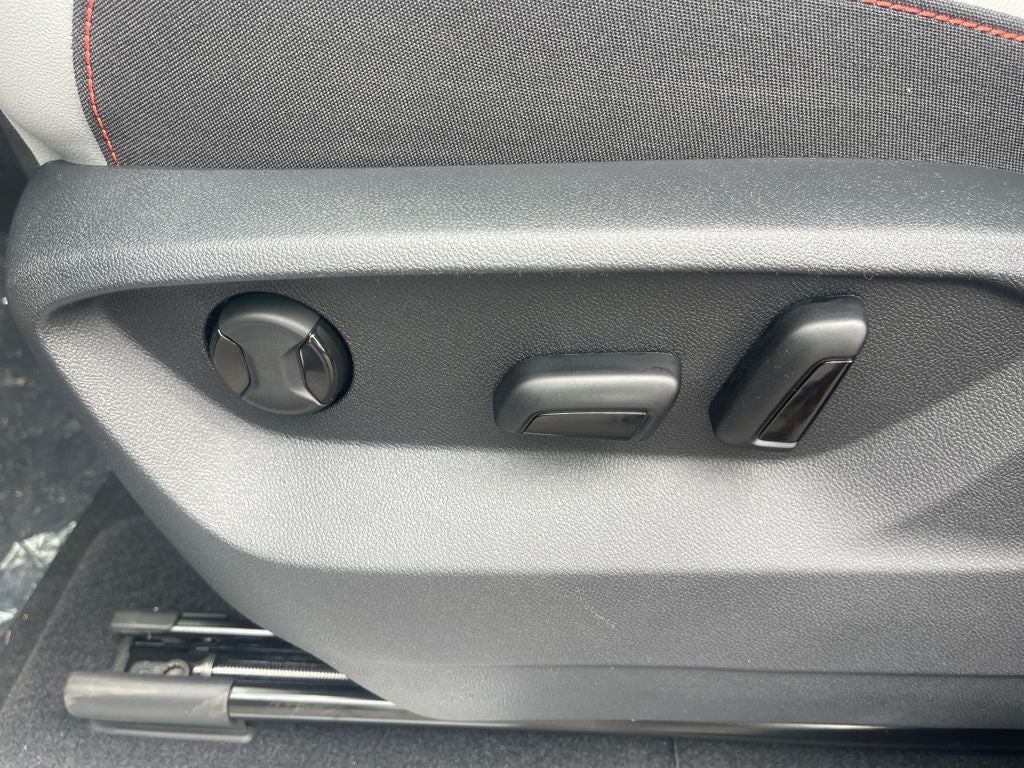 2026 Volkswagen Atlas 2.0T Peak Edition 4MOTION