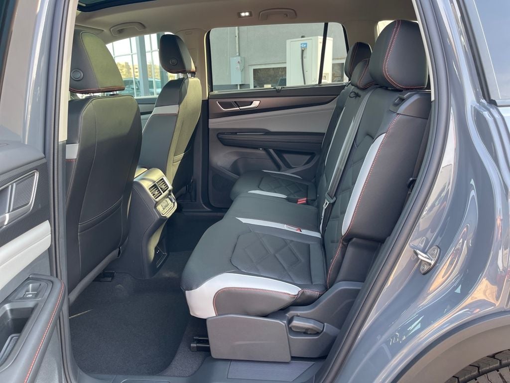 2026 Volkswagen Atlas 2.0T Peak Edition 4MOTION